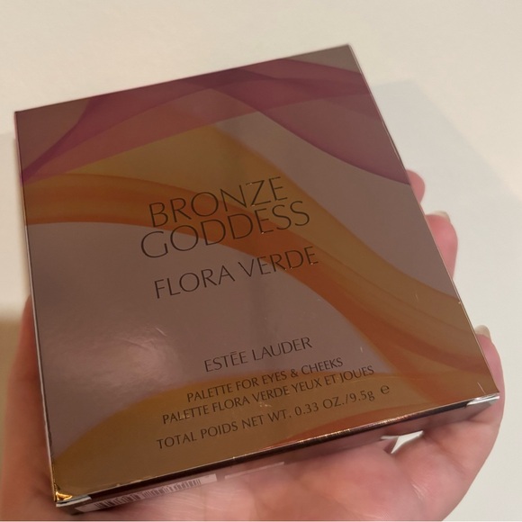 🆕NIB Estée Lauder Bronze Goddess Flora Verde Eyeshadow Palette - Picture 6 of 7